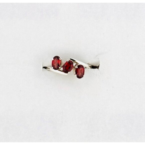 Brand New Triple Stone Garnet Sterling Silver 925 Women's Ring, Size 9, 2.2g - Picture 5 of 11